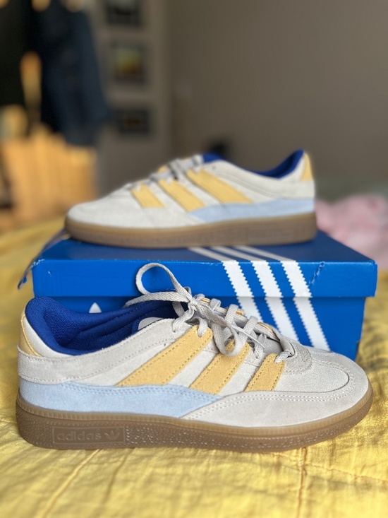 adidas Shoes - NWT Adidas HANDBALL SPEZIAL Shoes 7.5